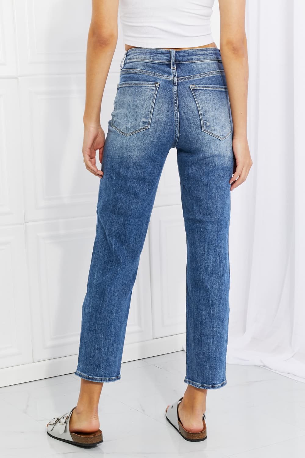 High Rise Relaxed Jeans